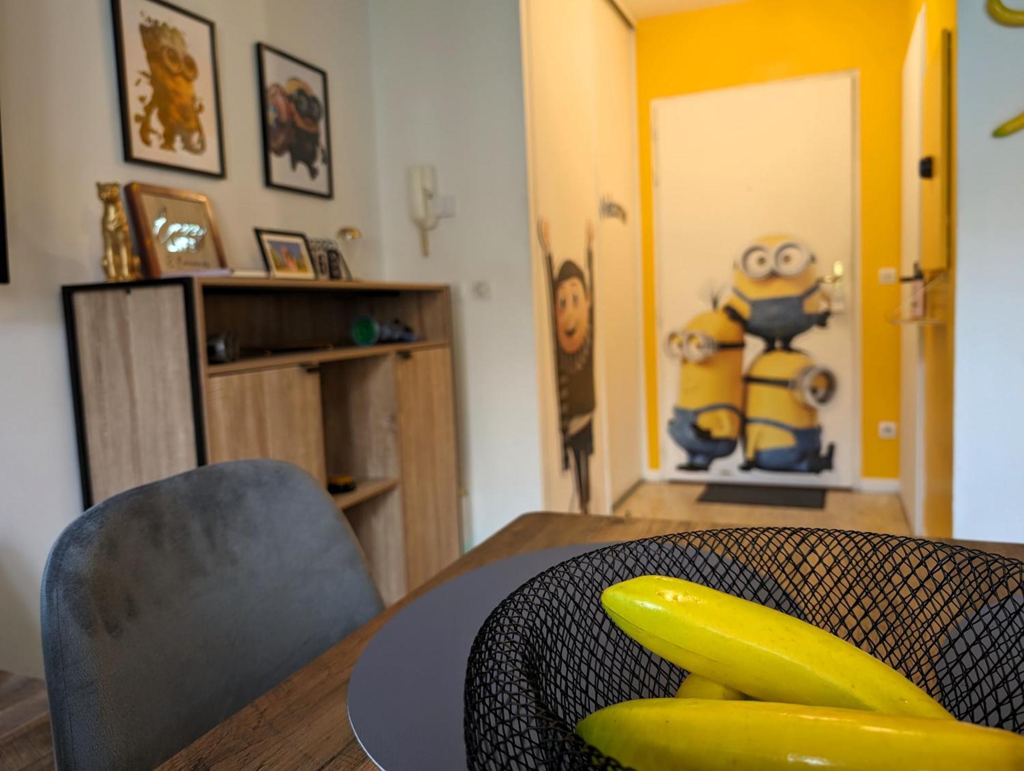 Le Repaire Des Minions - 10' Disney - Familial Bailly-Romainvilliers Zewnętrze zdjęcie